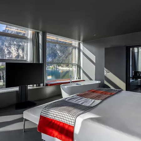 Lido Palace - The Leading Of The World 5* Riva del Garda